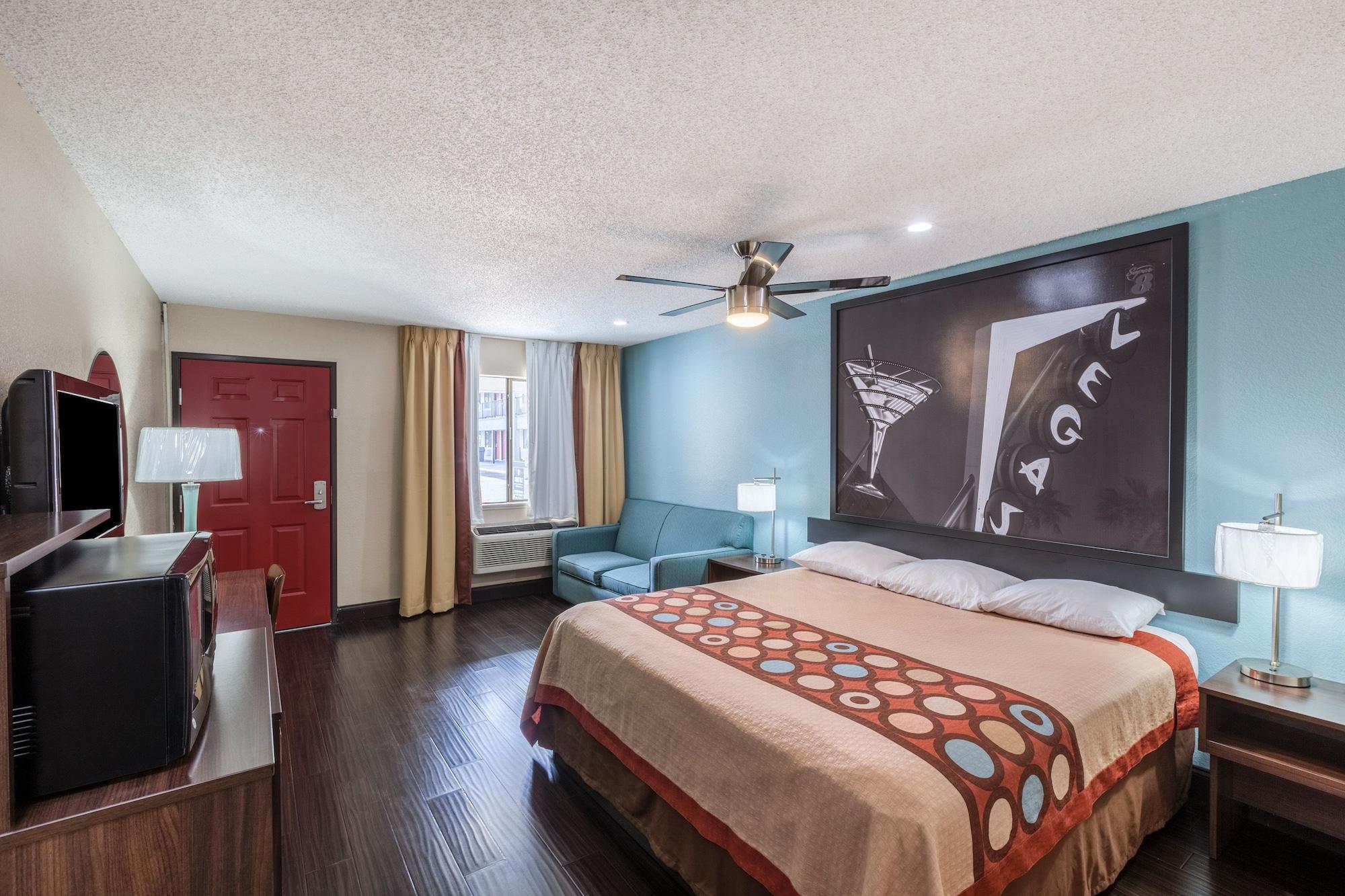 Super 8 By Wyndham Austin University/Downtown Area Εξωτερικό φωτογραφία